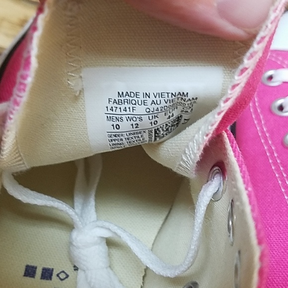 Converse Allstars Womens Size 12 - Picture 3 of 8